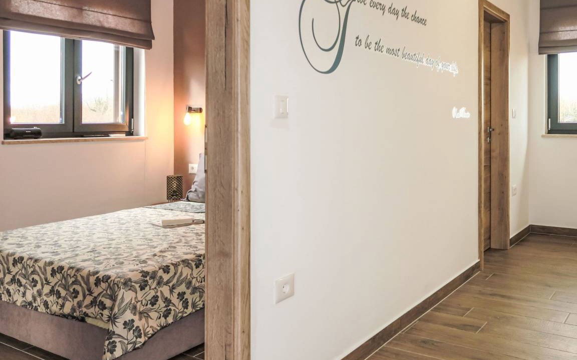 Photo of Bedroom in Topid