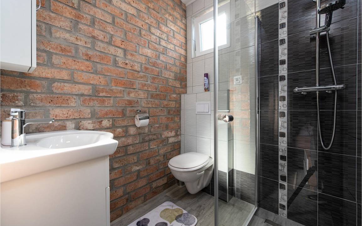 Photo of Bathroom in Municipality of Gracac