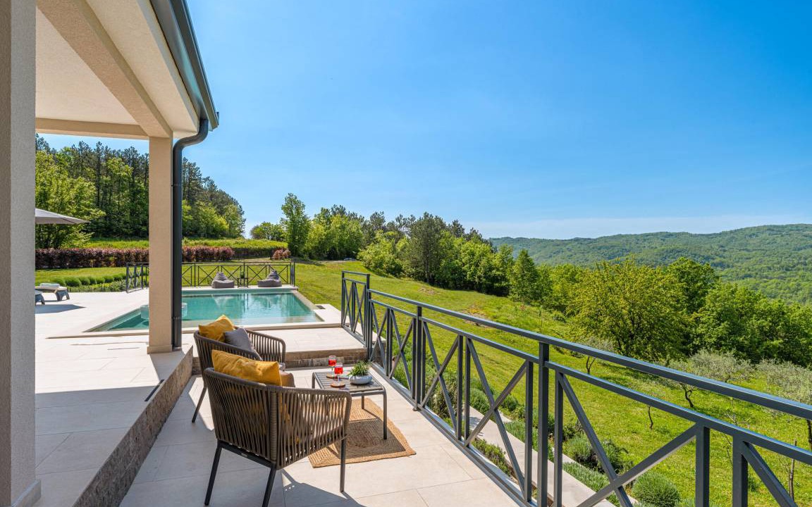 Photo of Patio Balcony in Grabri