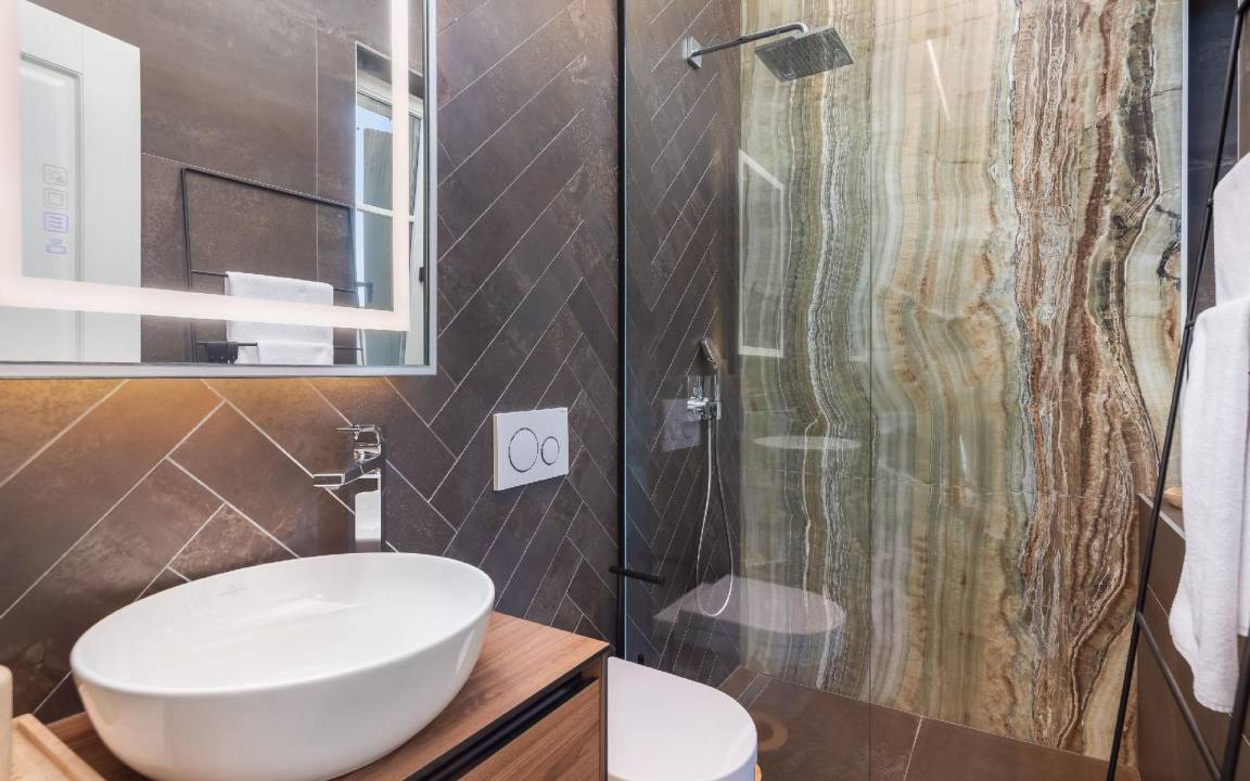 Photo of Bathroom in Slatine