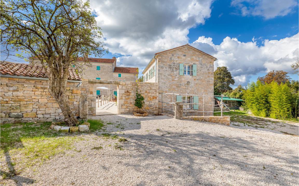 Photo of Others in Karlovici