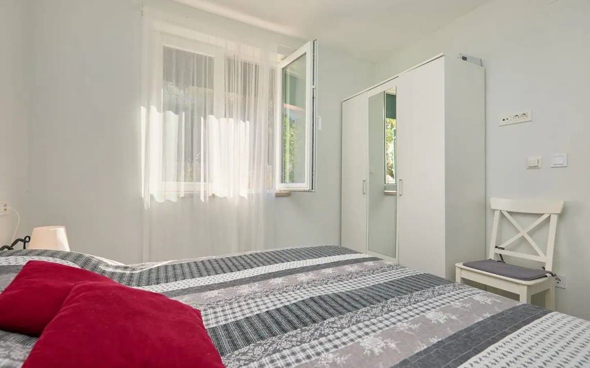Photo of Bedroom in Prozurska Luka