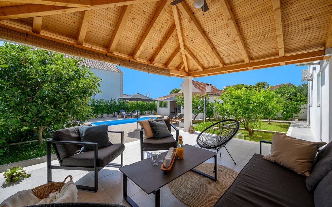 Photo of Patio Balcony in Cove Makarac (Milna)
