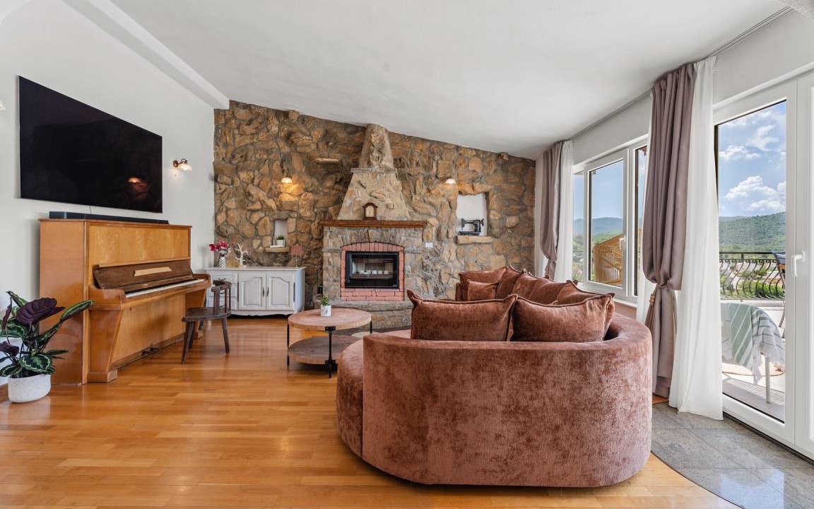 Photo of Livingroom in Srinjine