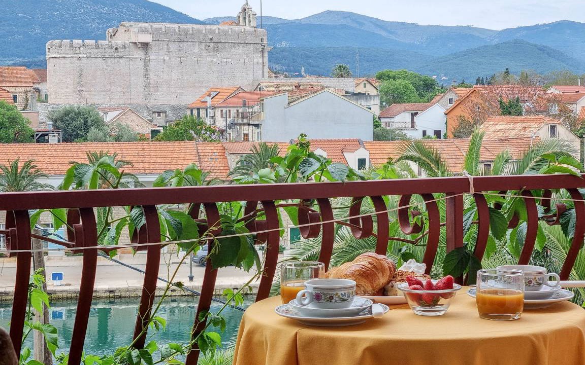 Photo of Others in Vrboska