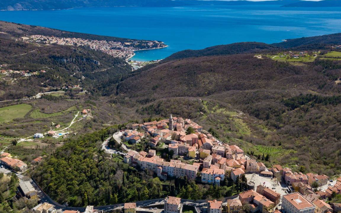 Photo of Others in Snasici