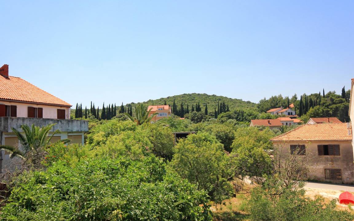 Photo of Others in Loviste