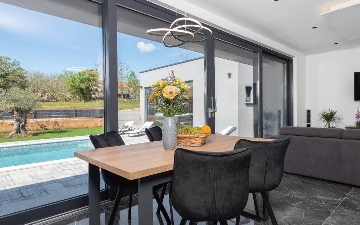 Photo of Others in Zupanici