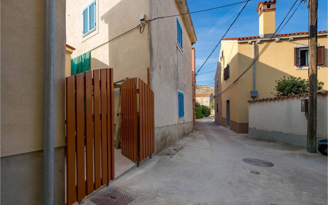 Photo of Others in Susak