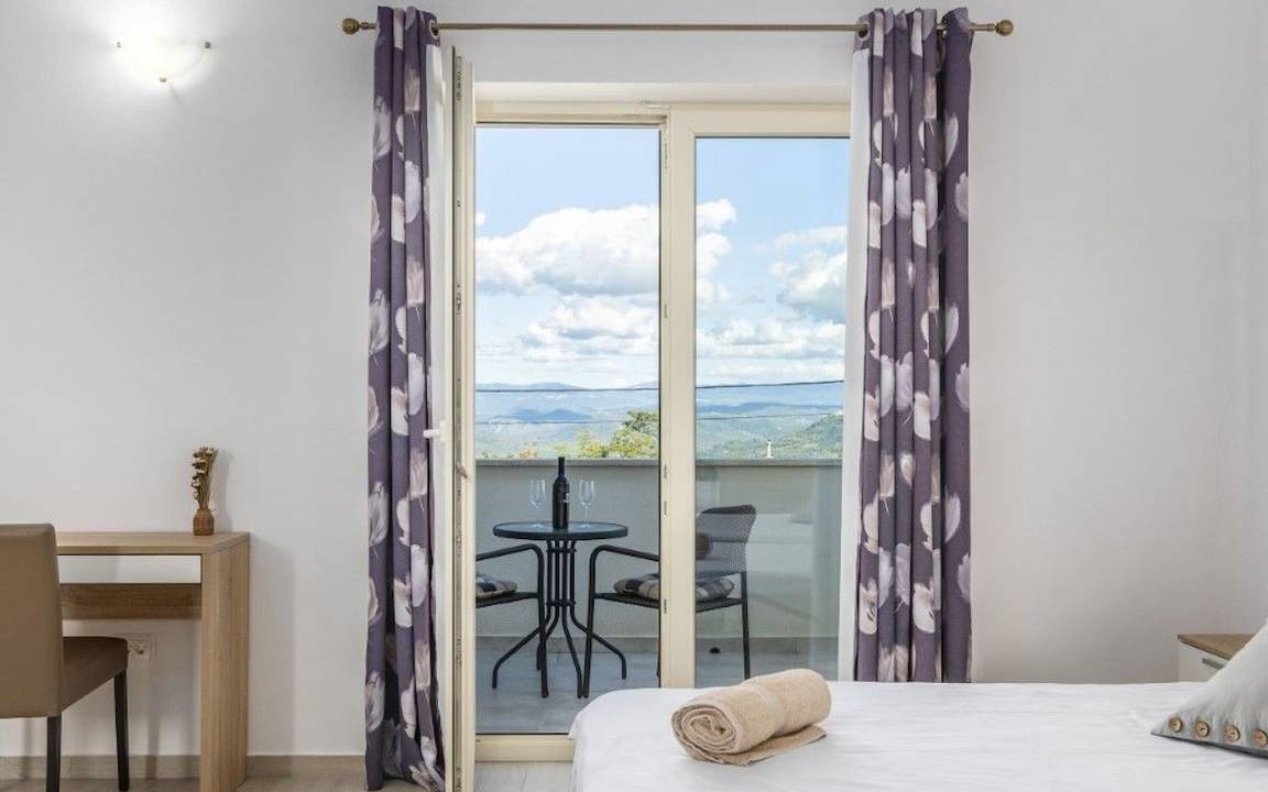 Photo of Bedroom in Vizinada