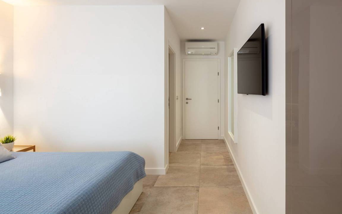 Photo of Bedroom in Sutivan