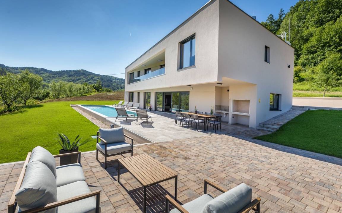 Photo of Others in Pazin