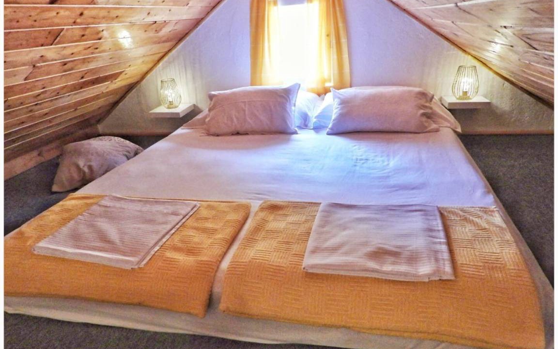 Photo of Bedroom in Bol