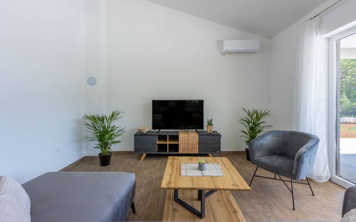 Photo of Livingroom in Brgod