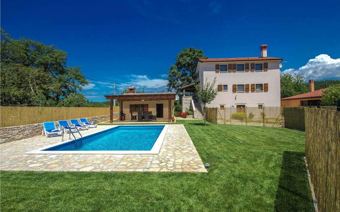 Photo of Outdoor in Marusici