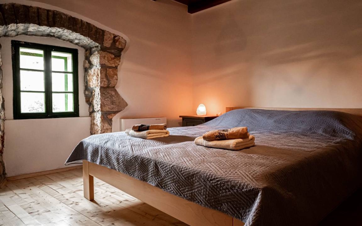 Photo of Bedroom in Cres