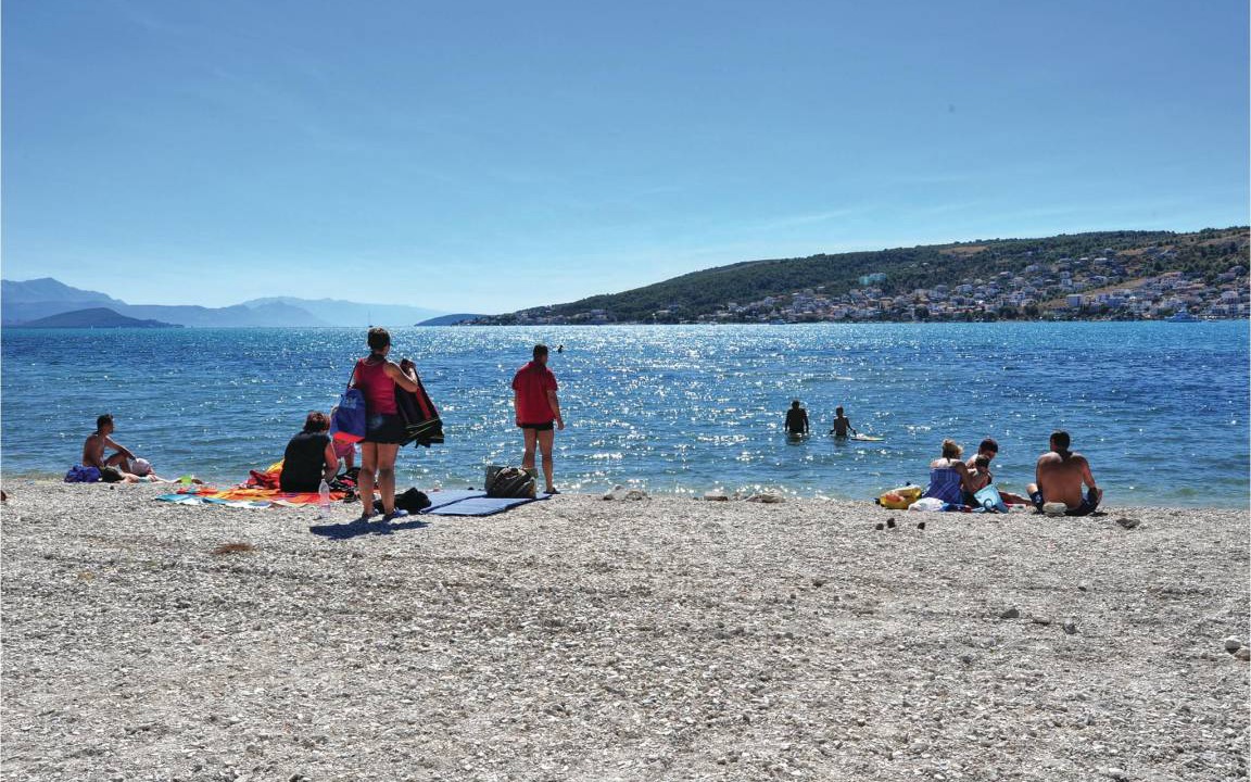 Photo of Others in Labin