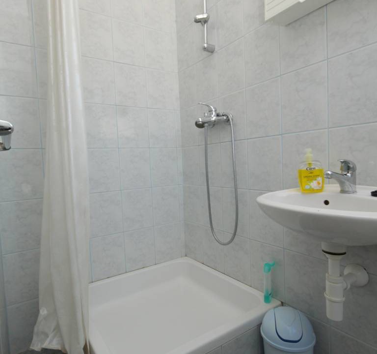 Photo of Bathroom in Tkon