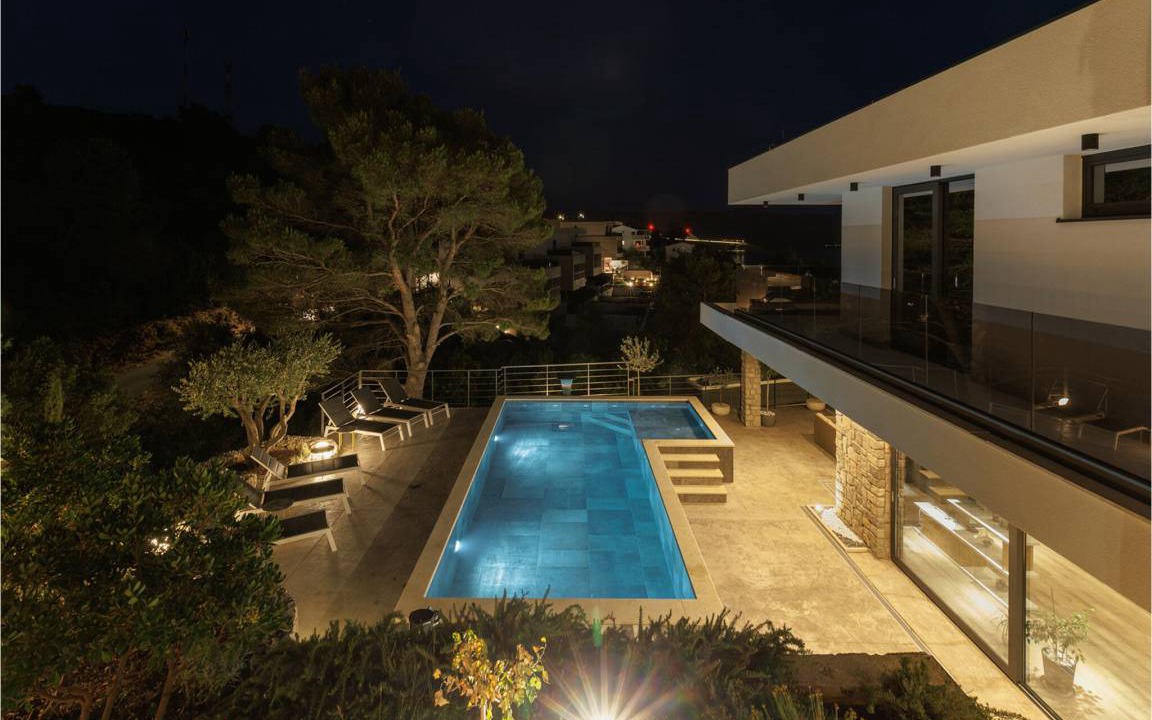 Photo of Others in Komarna