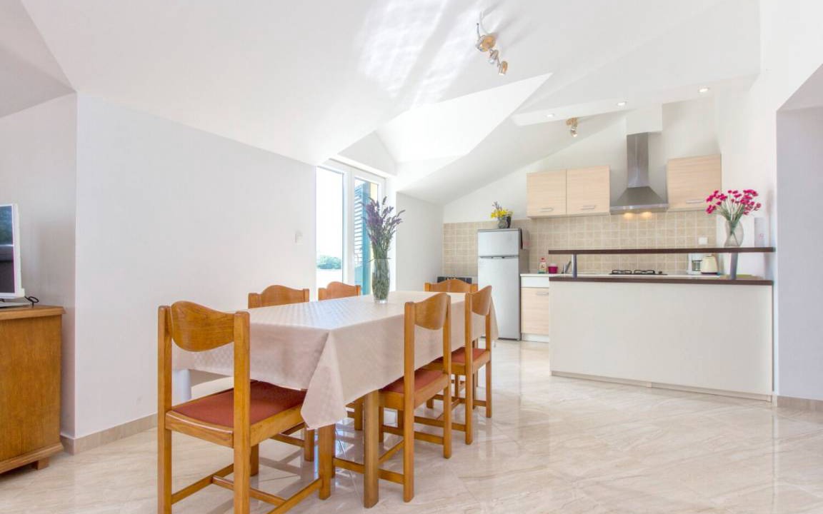Photo of Kitchen in Bristane