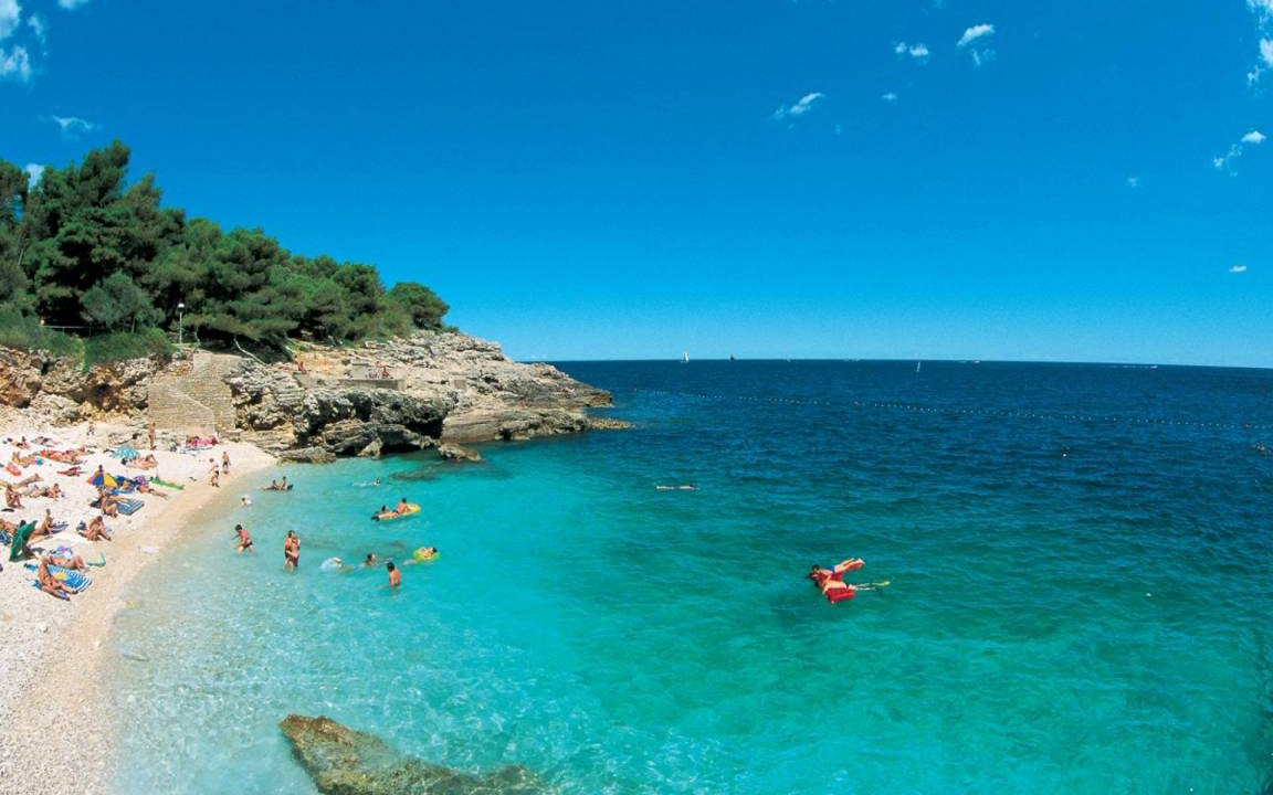 Photo of Others in Pula