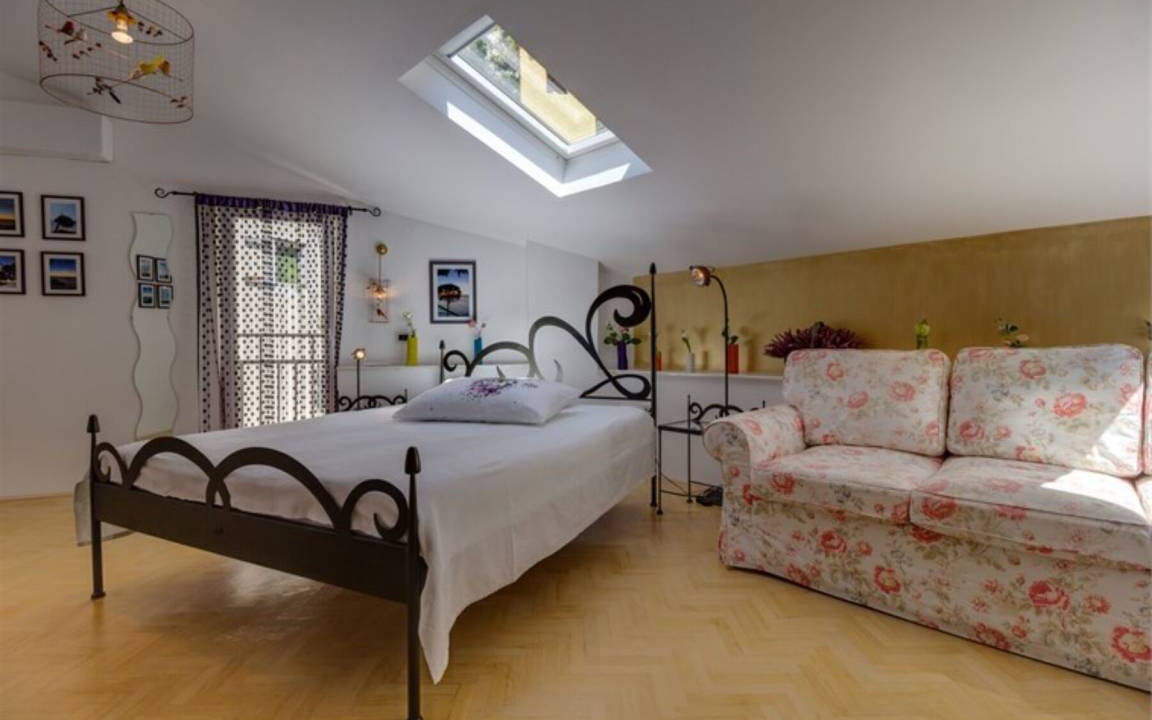 Photo of Bedroom in Cove Murtar