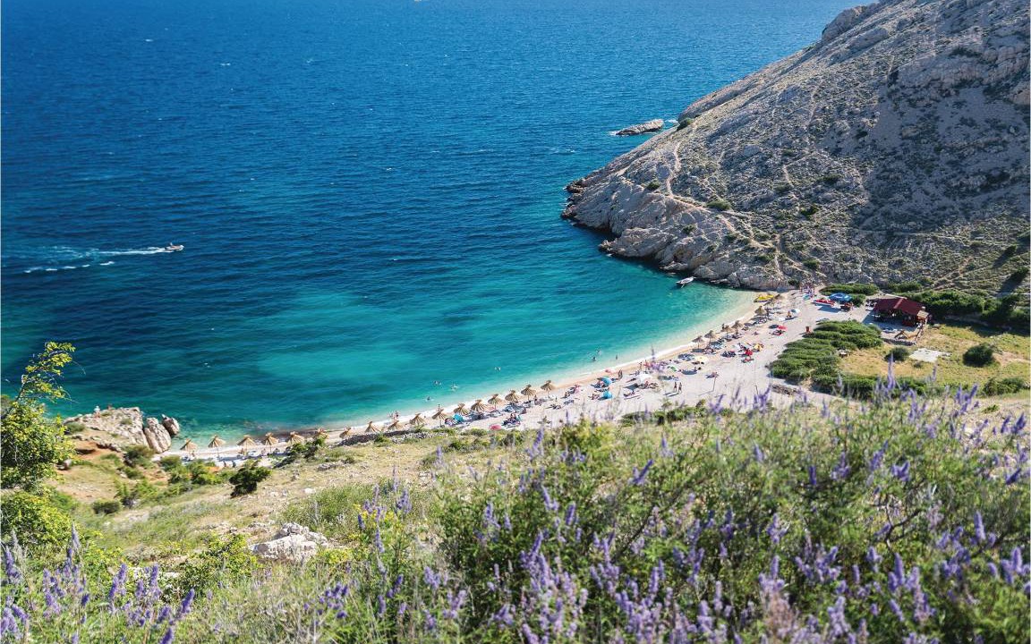 Photo of Others in Stara Baska