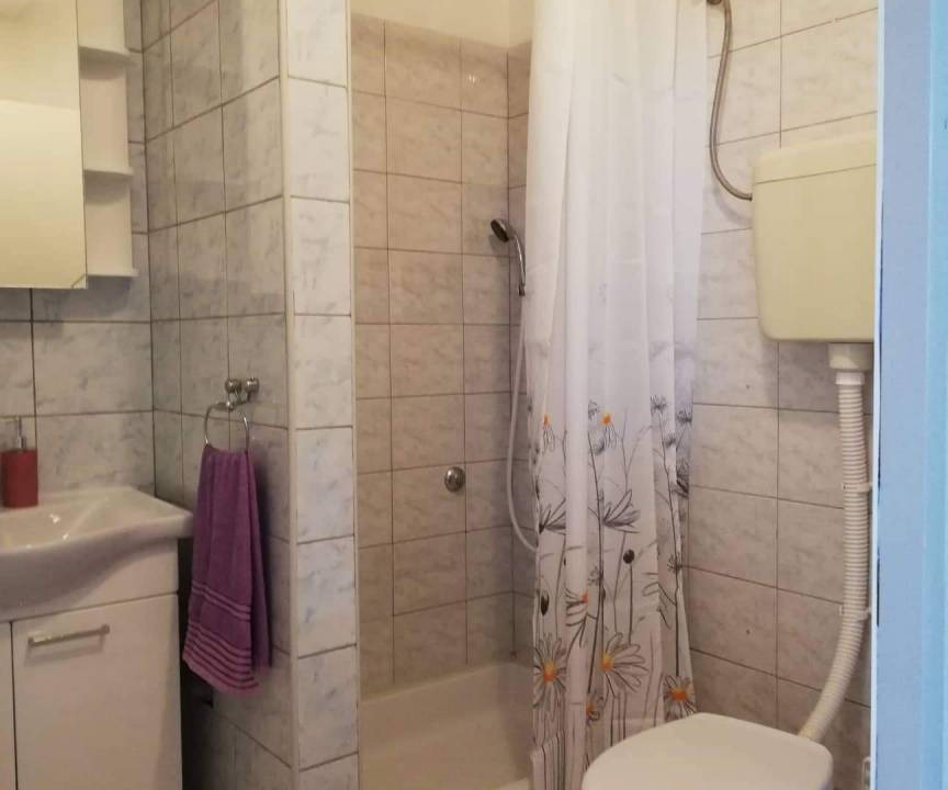 Photo of Bathroom in Tkon
