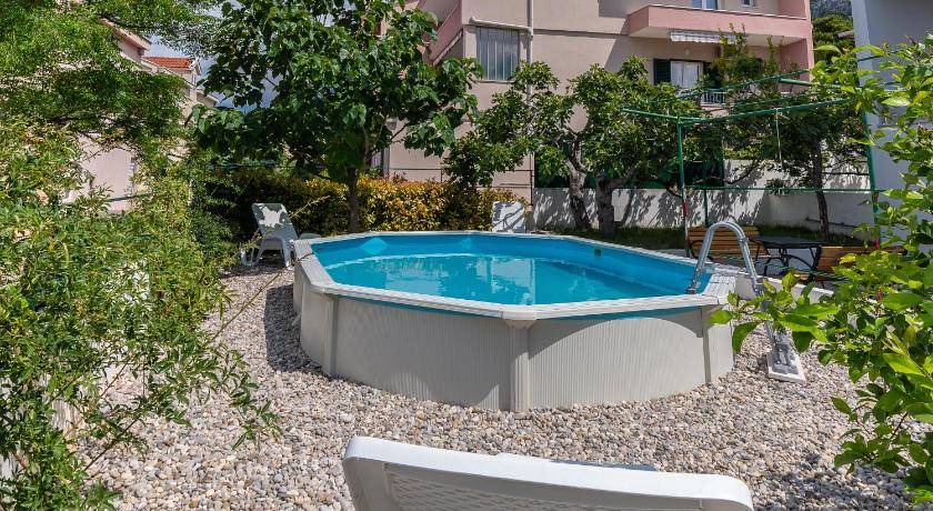 Photo of Others in Bidol