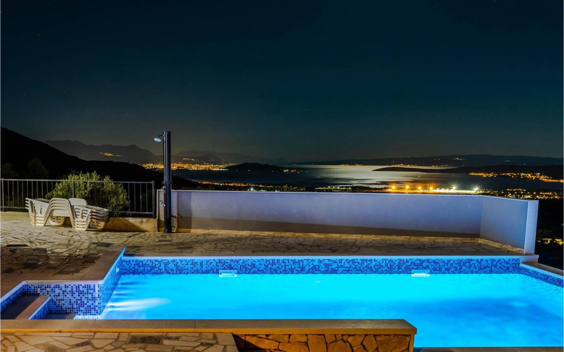 Photo of Outdoor in Labin