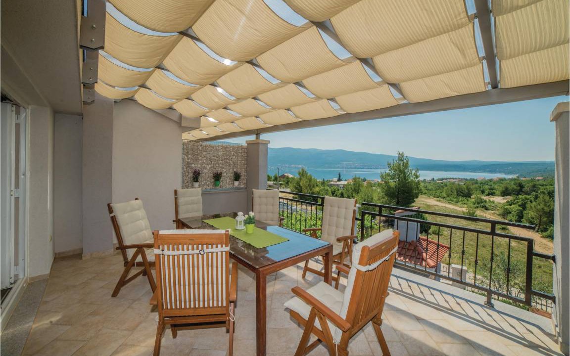 Photo of Patio Balcony in Pridraga