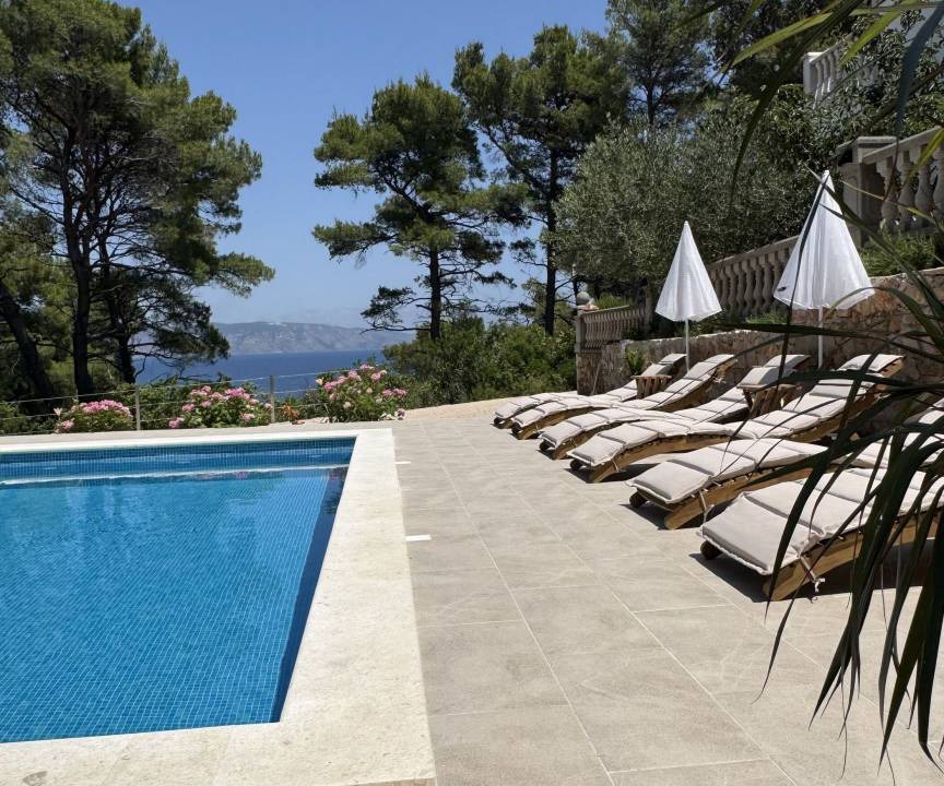 Photo of Others in Cove Basina (Jelsa)