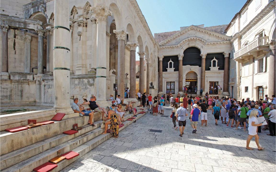 Photo of Others in Bacvice