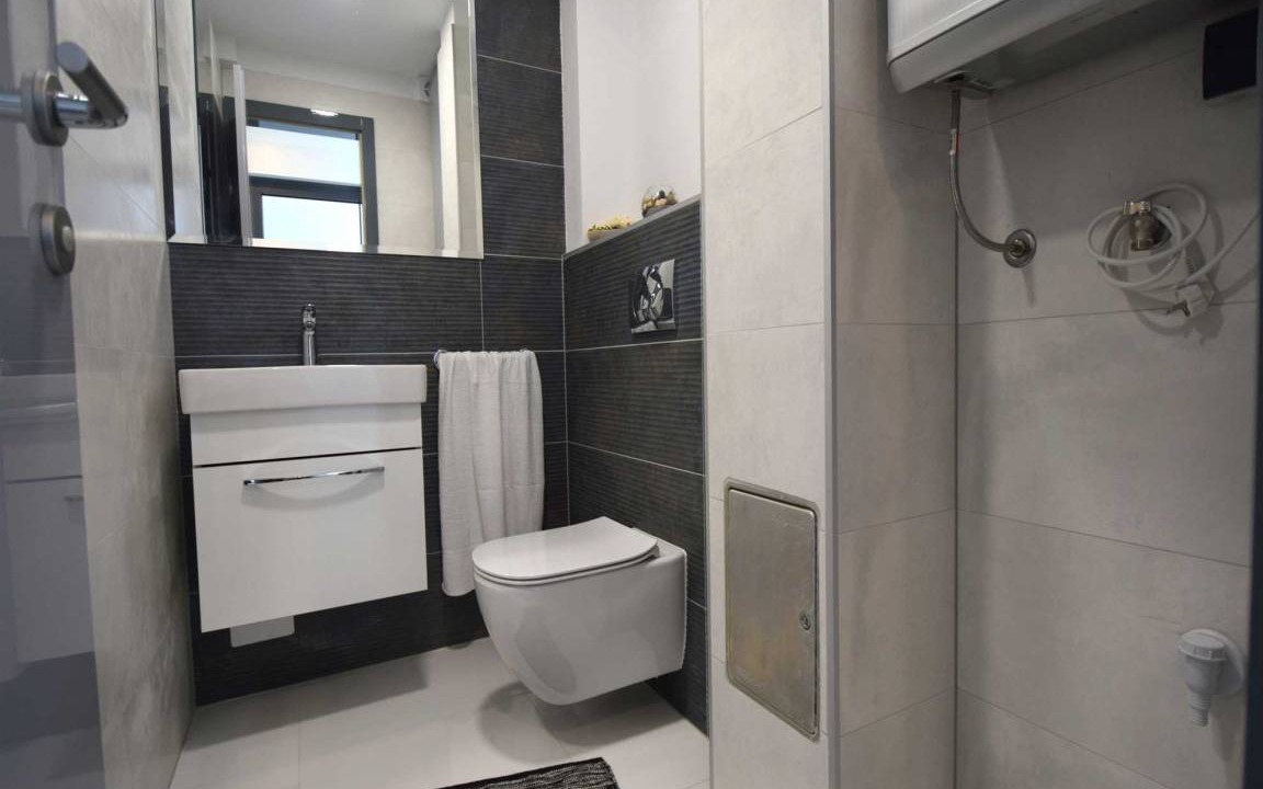 Photo of Bathroom in Porat