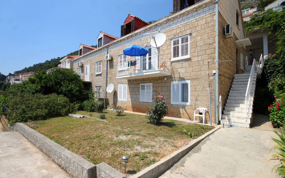 Photo of Others in Ploce