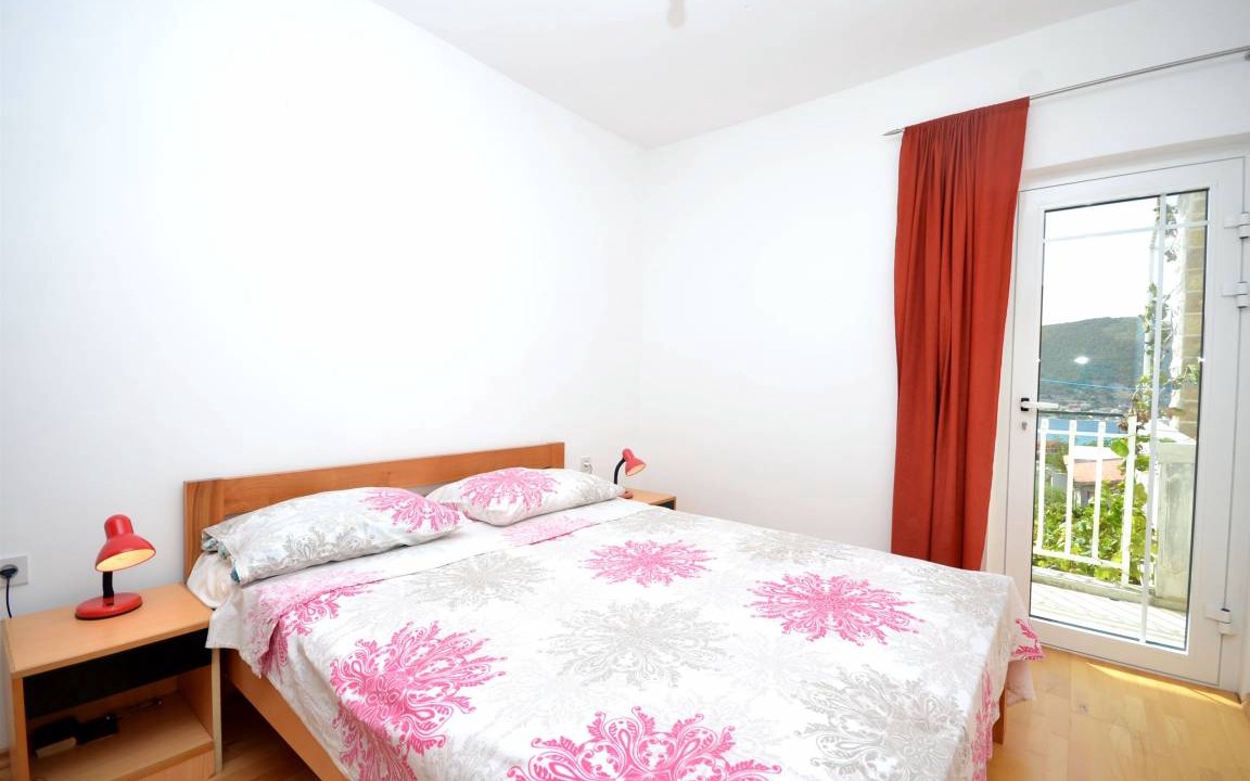 Photo of Bedroom in Grebastica