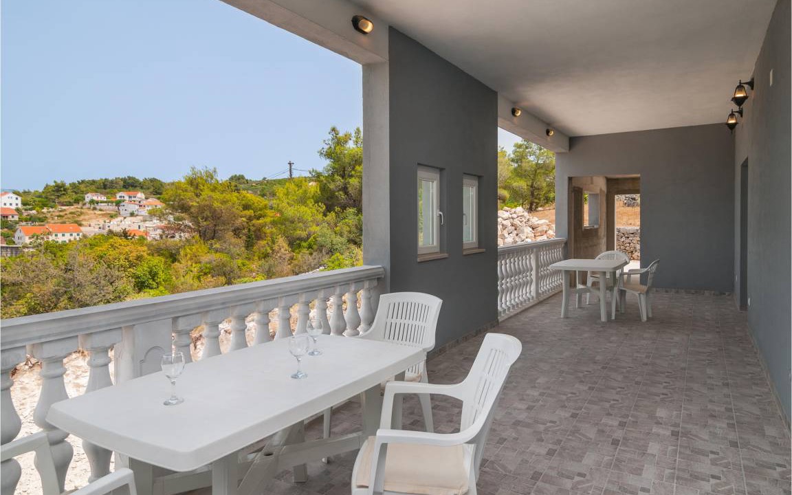 Photo of Patio Balcony in Splitska