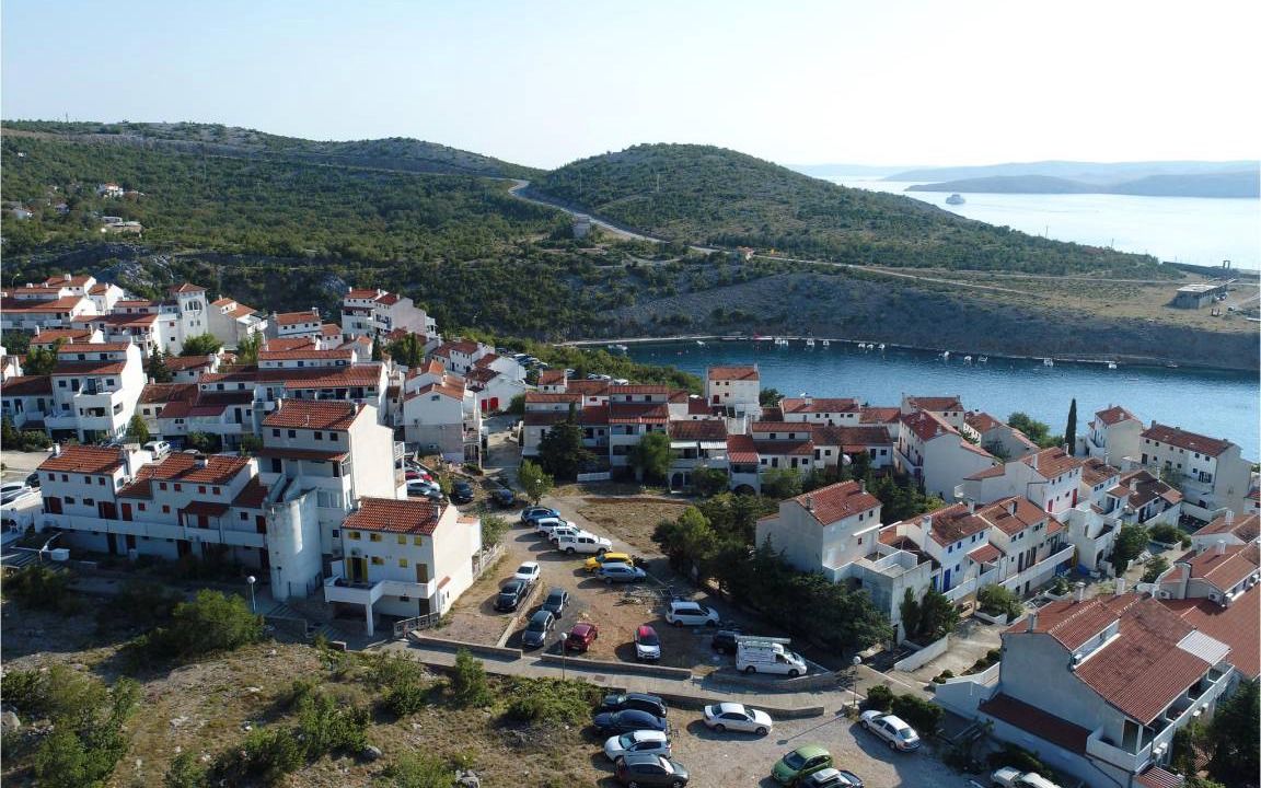 Photo of Others in Stinica