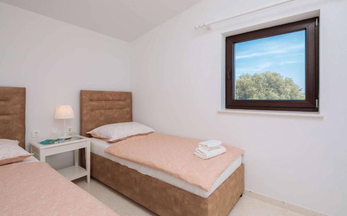 Photo of Bedroom in Seget