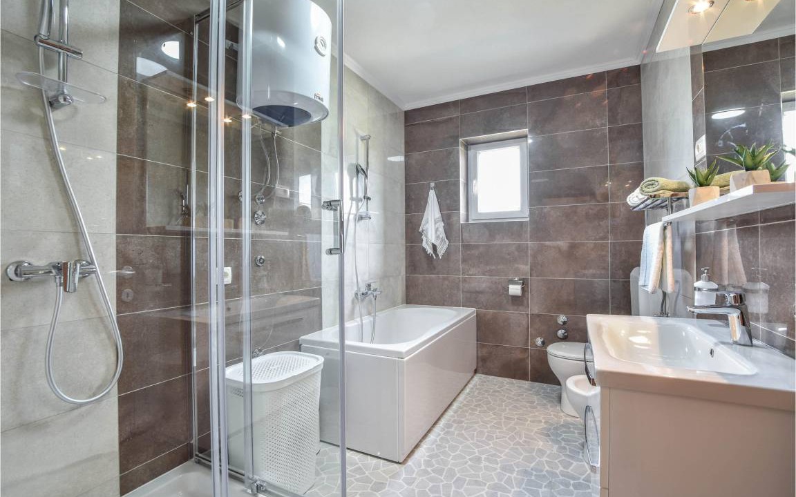 Photo of Bathroom in Citluk