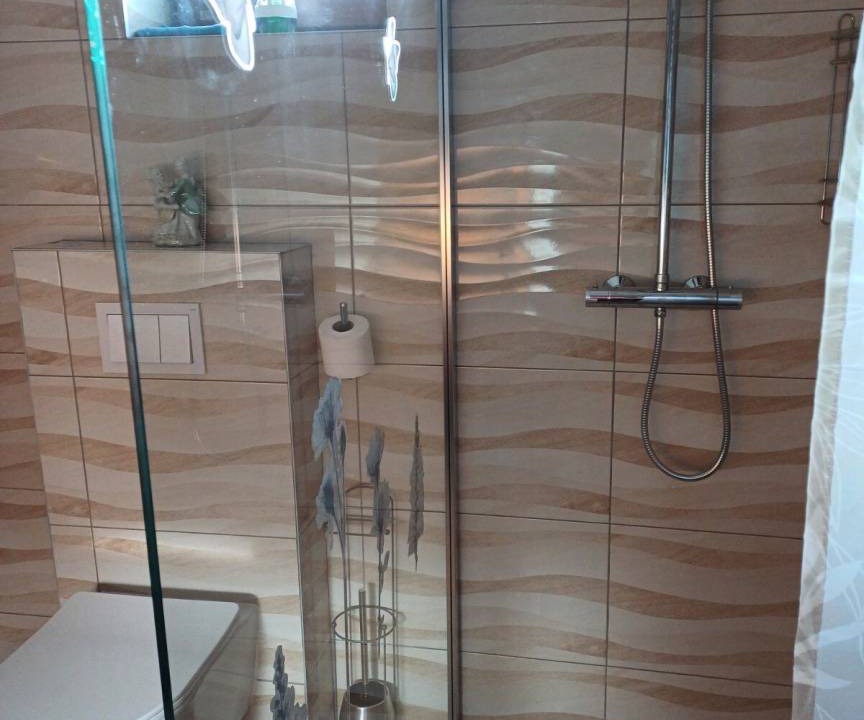 Photo of Bathroom in Catrnja