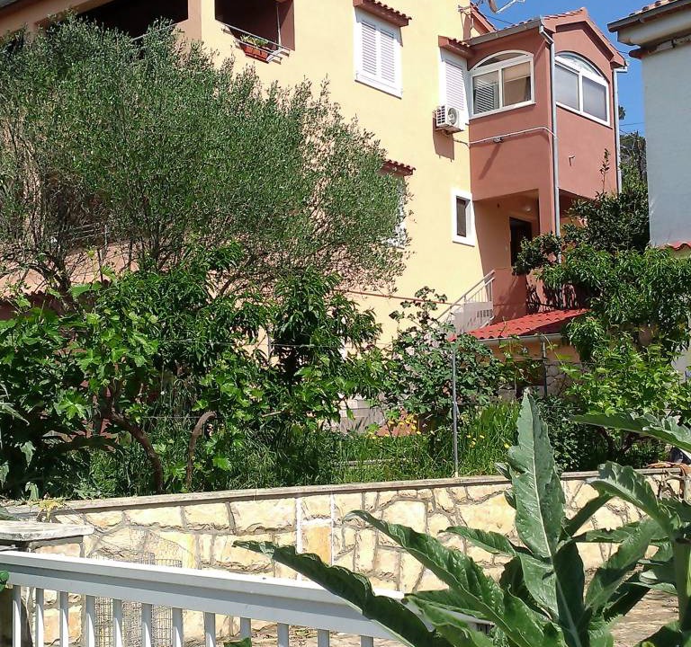 Photo of Others in Molat