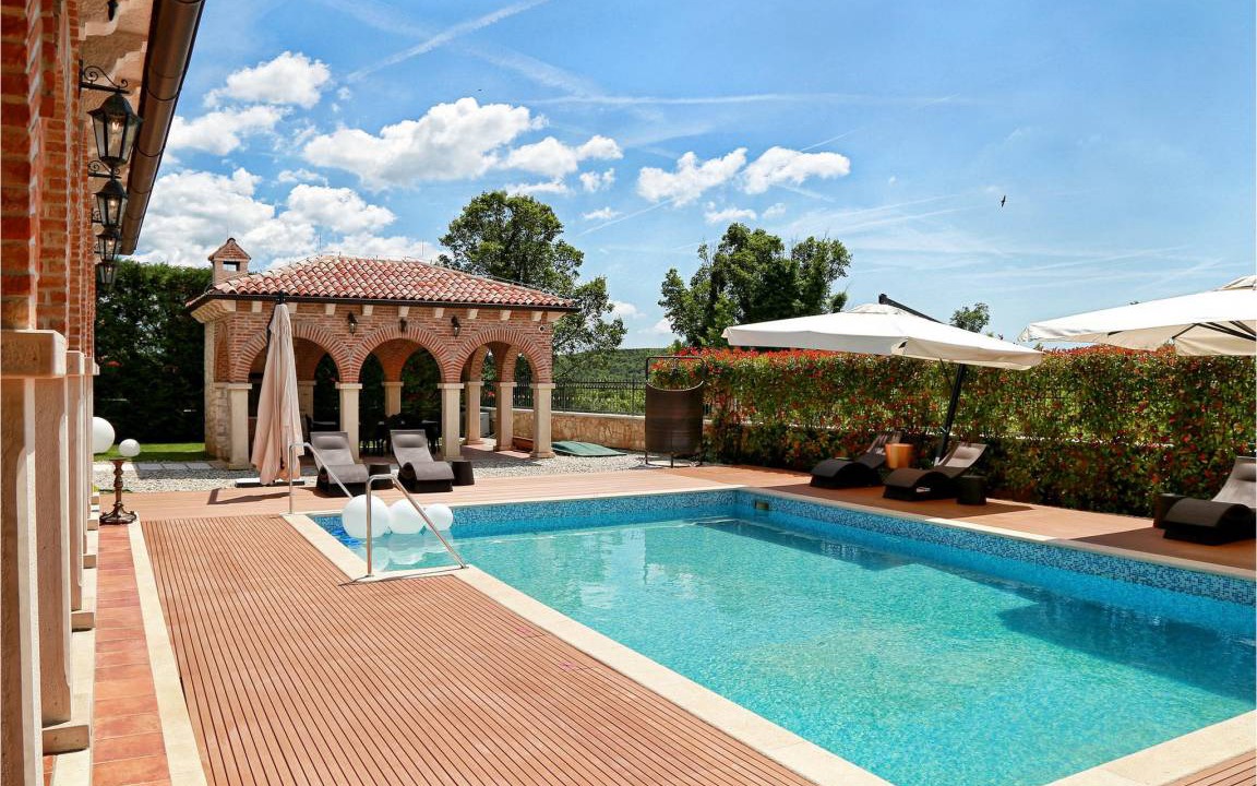 Photo of Outdoor in Strpacici