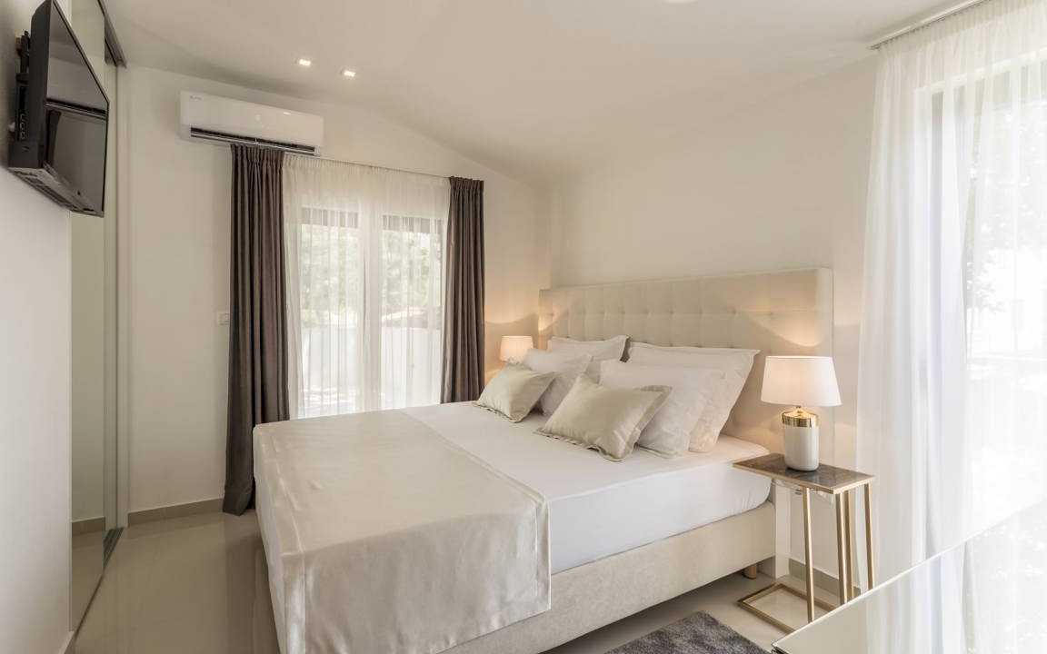 Photo of Bedroom in Srinjine