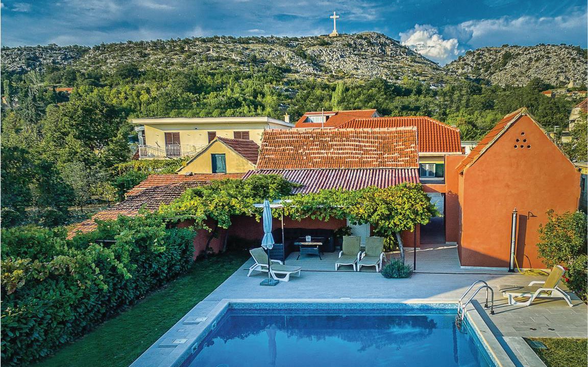 Photo of Others in Sestanovac