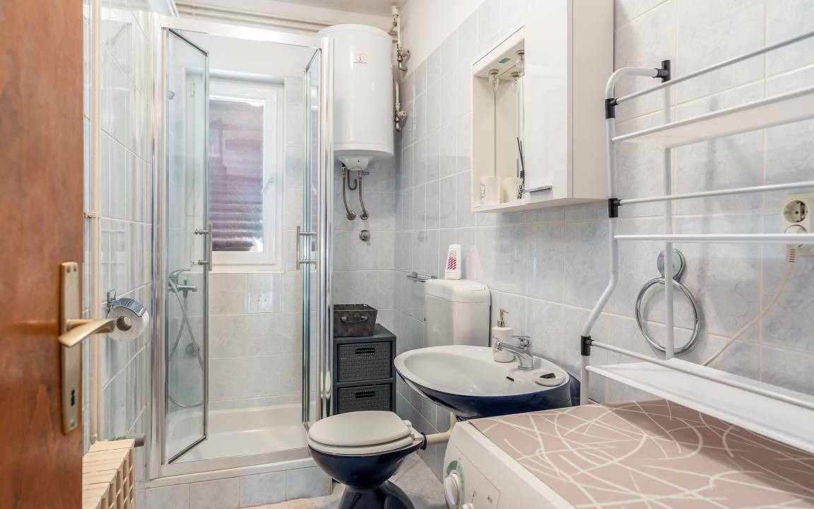 Photo of Bathroom in Pag