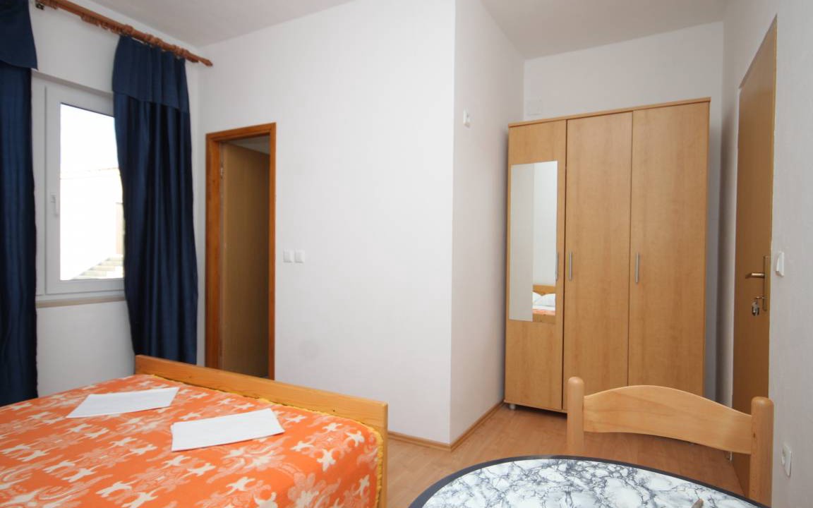 Photo of Bedroom in Tkon