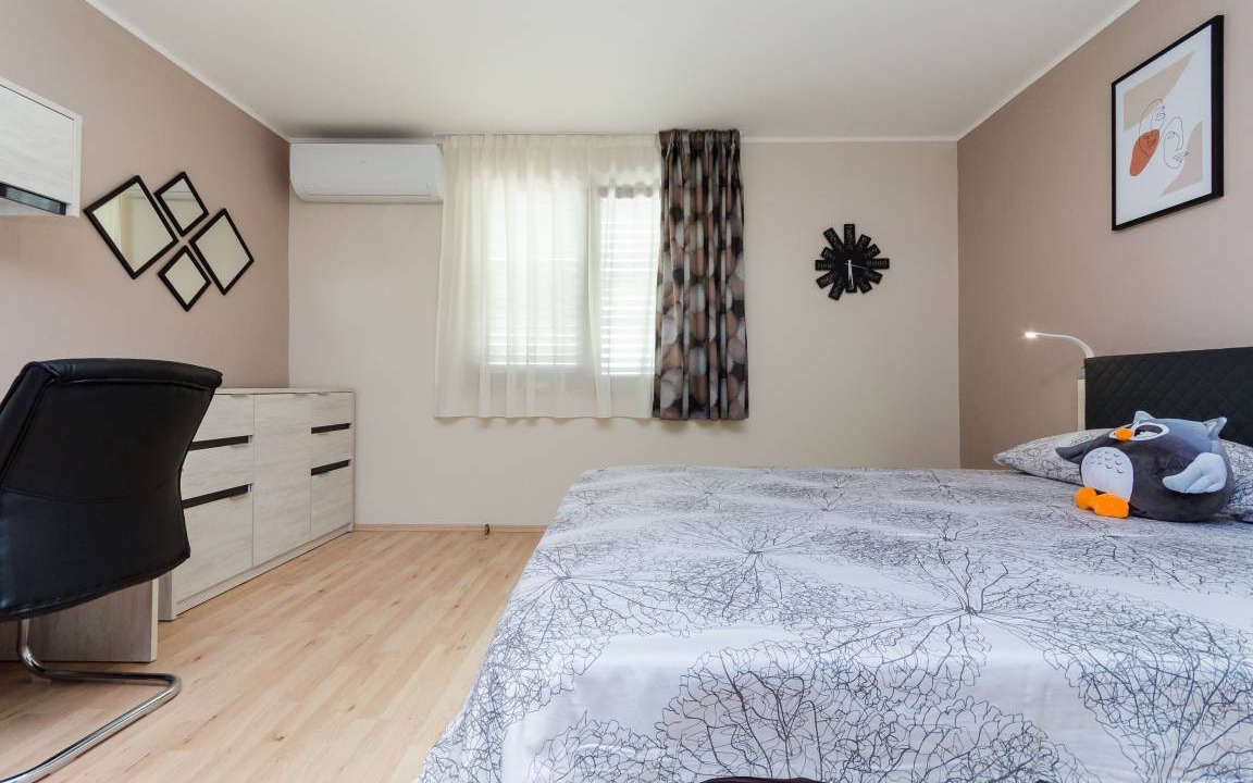 Photo of Bedroom in Rab