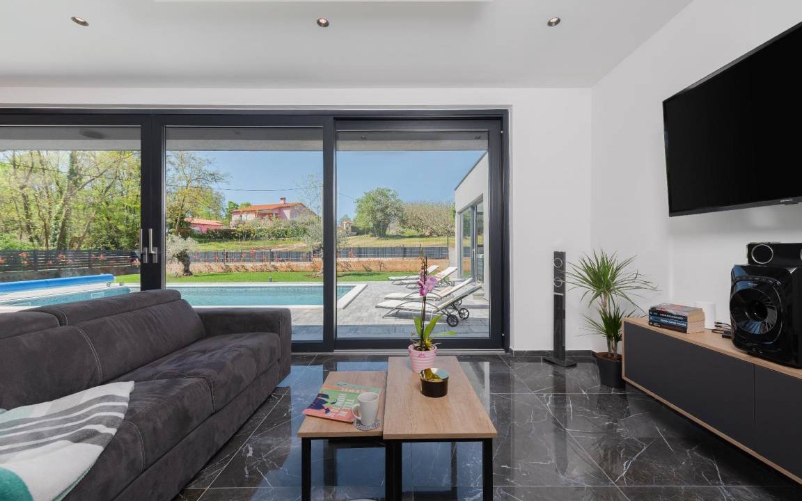 Photo of Others in Zupanici