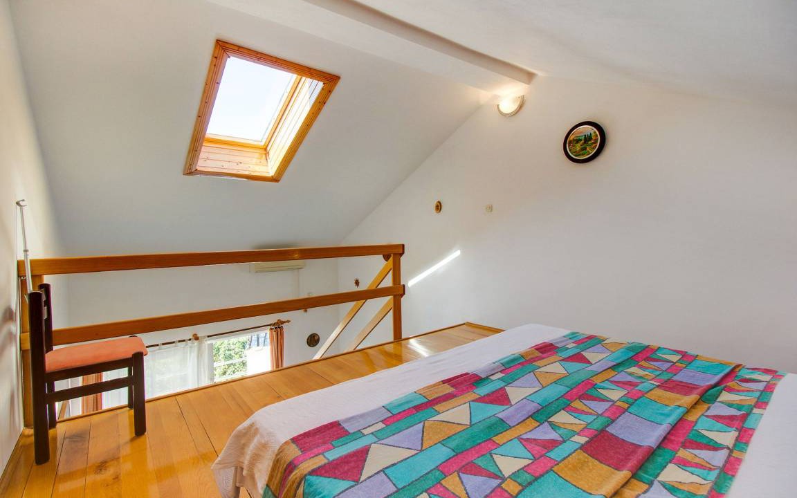 Photo of Bedroom in Cove Murtar